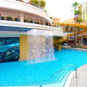 Golden Nugget & Casino Vegas Курортный комплекс