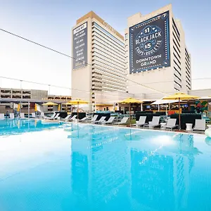 Downtown Grand & Casino Отель