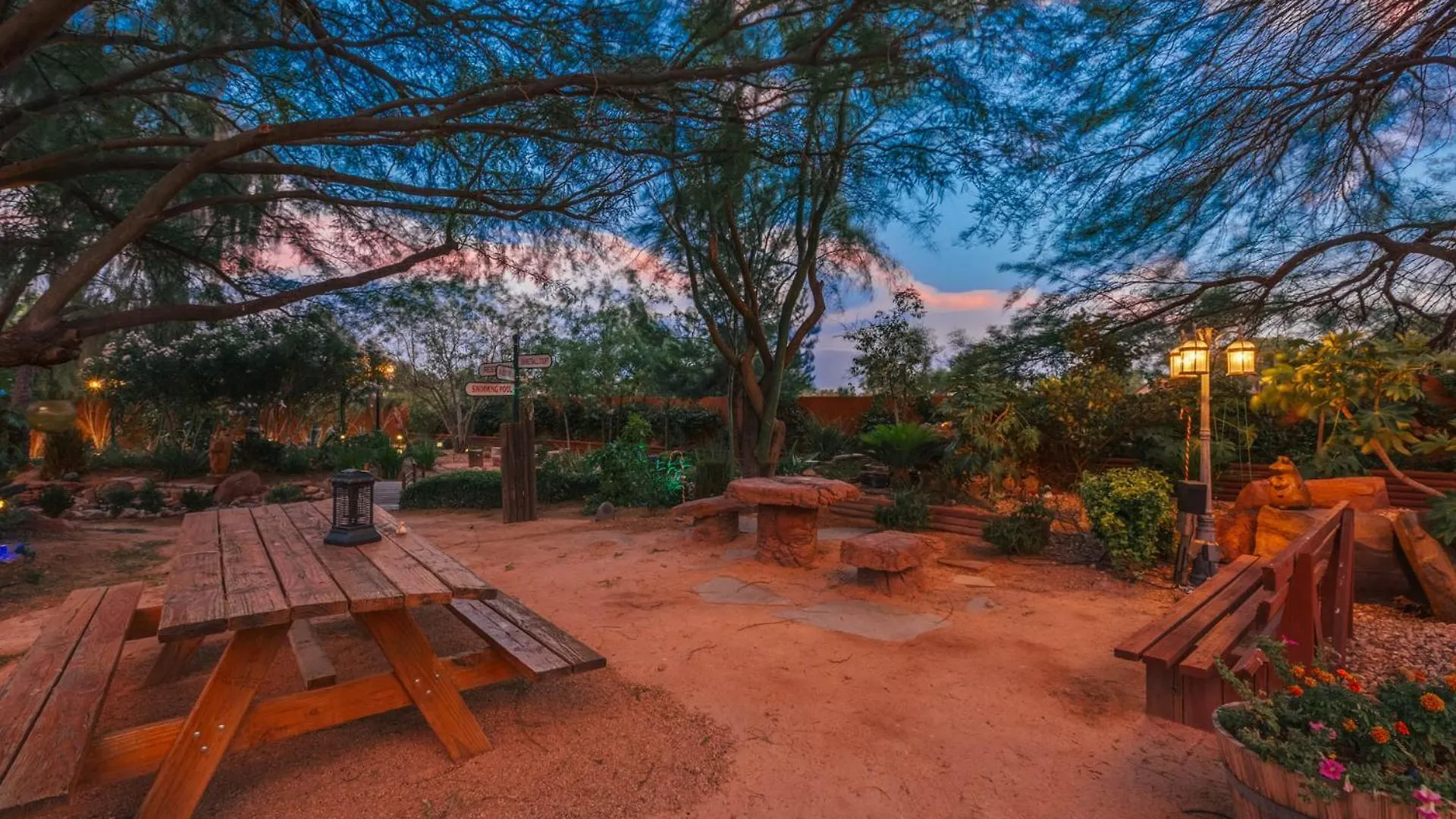 The Oasis At The Lakes Лас-Вегас